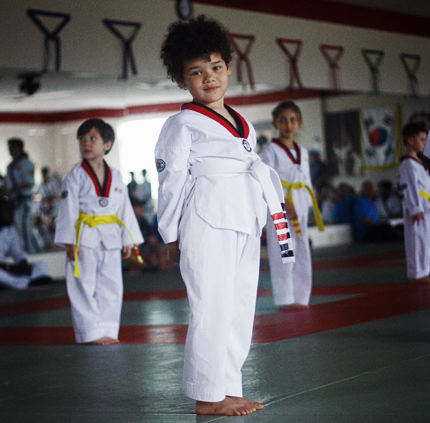 kid in taekwondo class